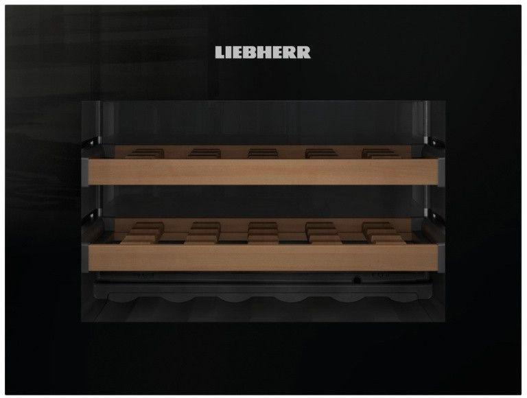 Встраиваемый винный шкаф Liebherr WKEgb 582 — ракурс 1 из 2